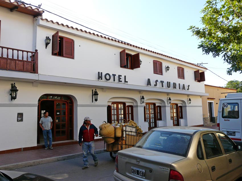 Hotel_Asturias.jpg